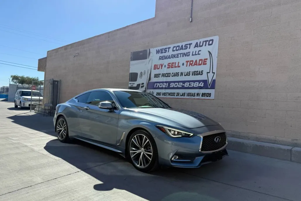 2017 Infiniti Q60 3.0t Premium Coupe photo 1