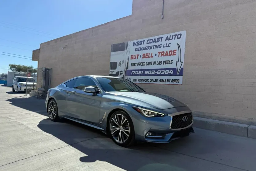 2017 Infiniti Q60 3.0t Premium Coupe photo 1