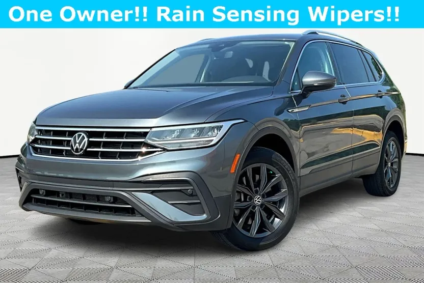 2022 Volkswagen Tiguan SE photo 1