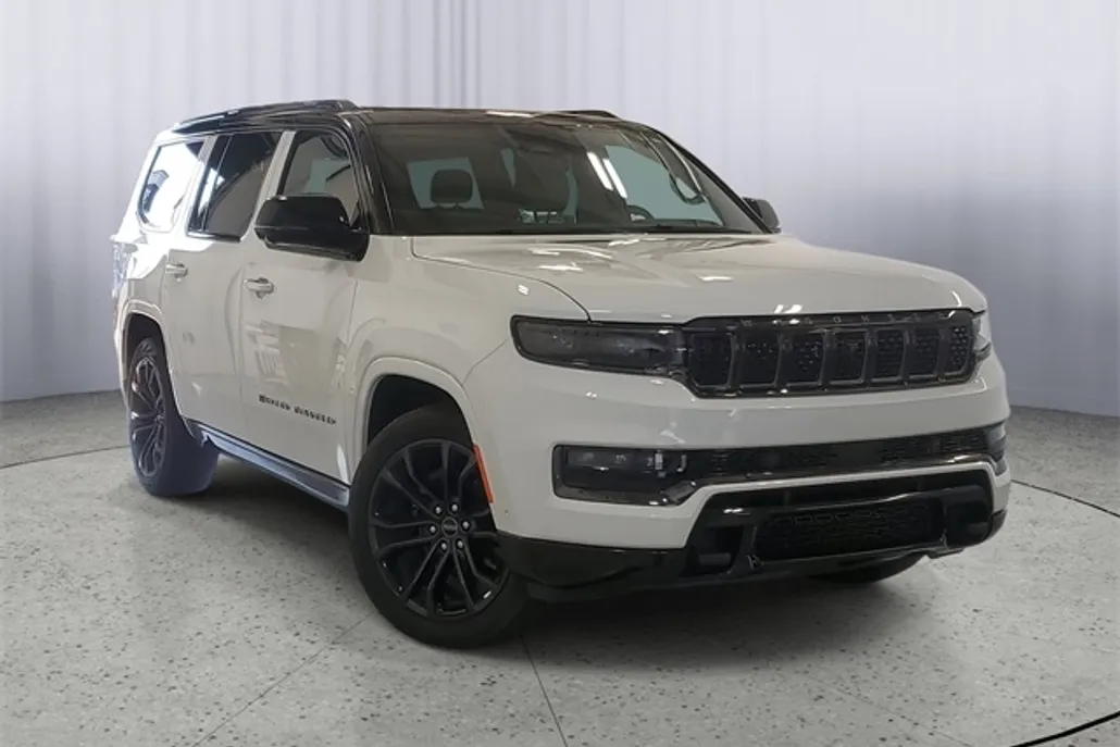 2024 Jeep Grand Wagoneer III photo 1