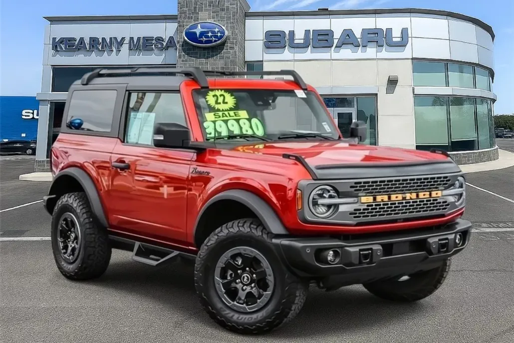 2022 Ford Bronco Badlands photo 1
