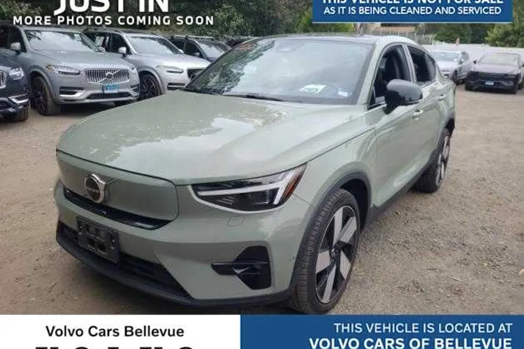 2023 Volvo C40 Recharge Ultimate photo 1