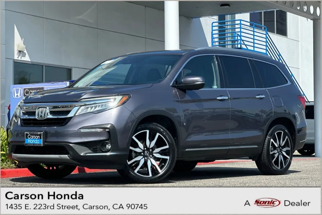 2020 Honda Pilot Touring photo 1