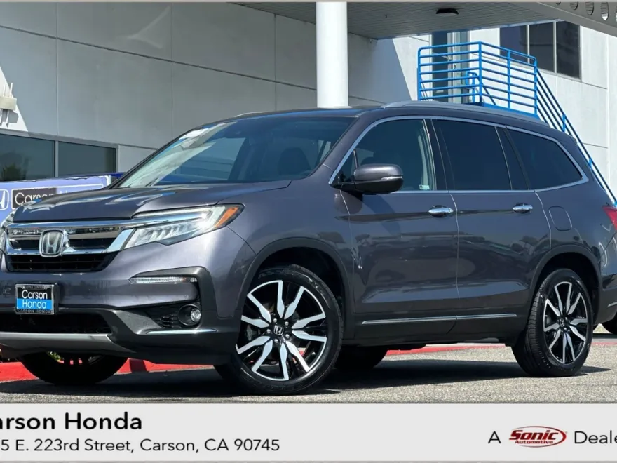 2020 Honda Pilot Touring photo 1