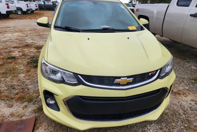 2017 Chevrolet Sonic Premier photo 1