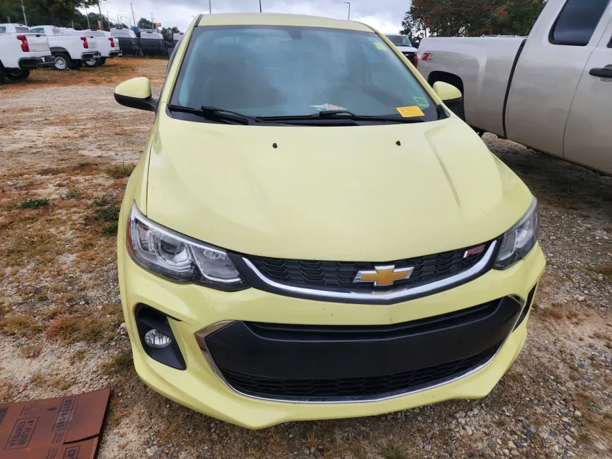 2017 Chevrolet Sonic Premier photo 1