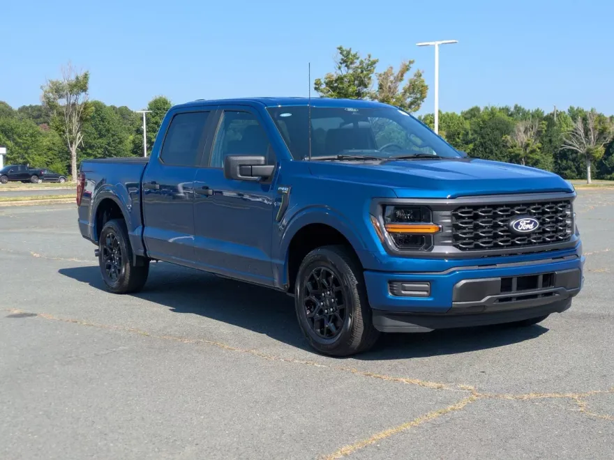 2025 Ford F-150 STX photo 1