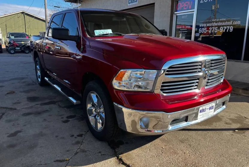 2015 Ram 1500 Big Horn photo 1