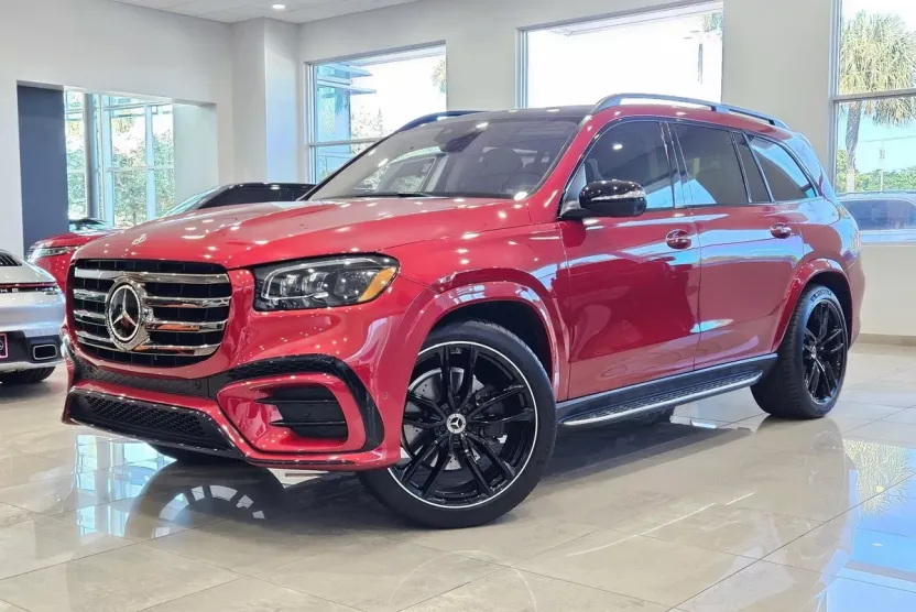 2024 Mercedes Benz GLS 4MATIC 580 photo 1