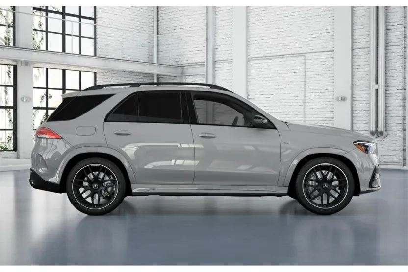 2026 Mercedes Benz GLE 53 AMG photo 1