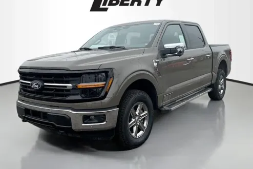 2025 Ford F-150 XLT photo 3