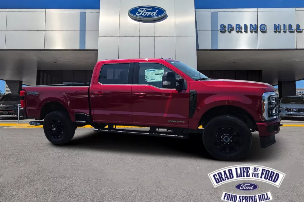 2025 Ford F-250 Lariat photo 1