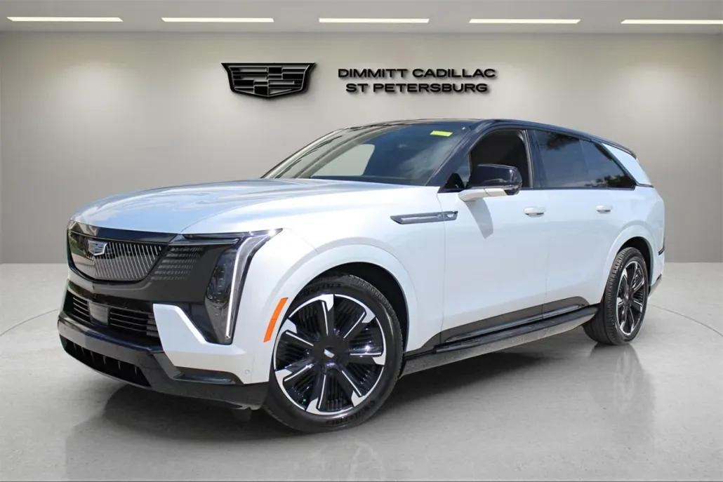 2025 Cadillac Escalade IQ Sport photo 1