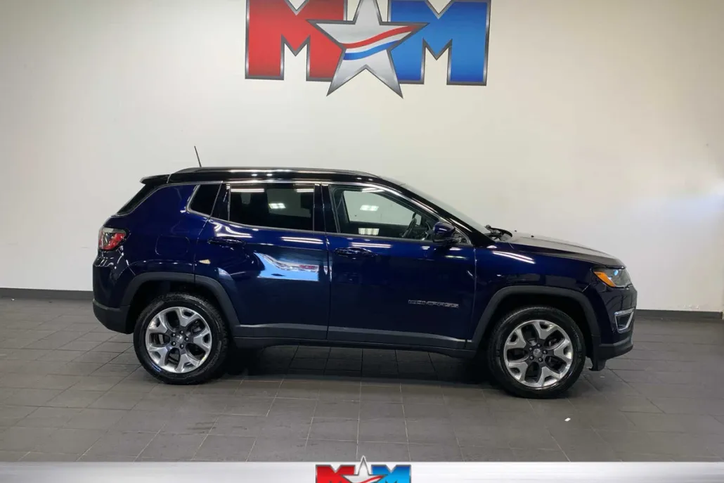 2017 Jeep Compass Limited photo 1