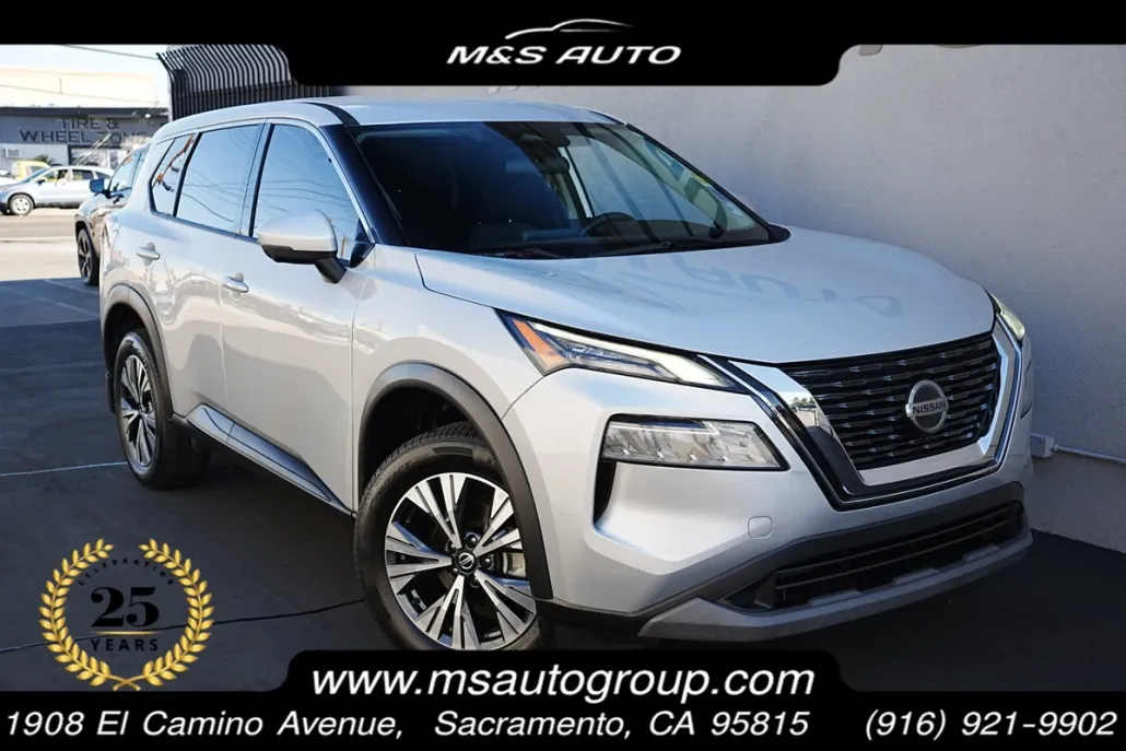 2021 Nissan Rogue SV photo 1