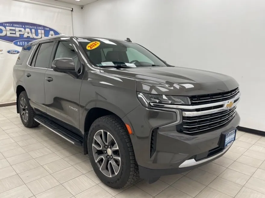 2021 Chevrolet Tahoe LT photo 1