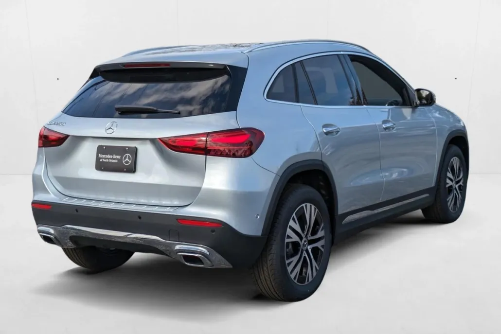 2025 Mercedes Benz GLA 250 photo 1