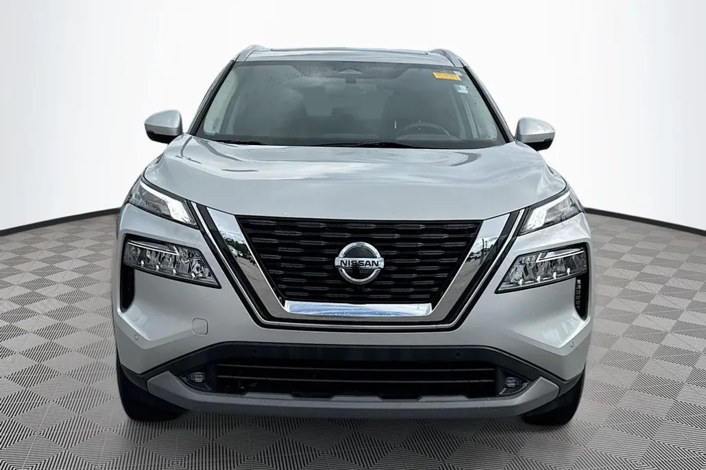 2021 Nissan Rogue SL photo 1