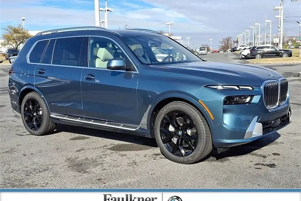 2025 Bmw X7 xDrive40i photo 1