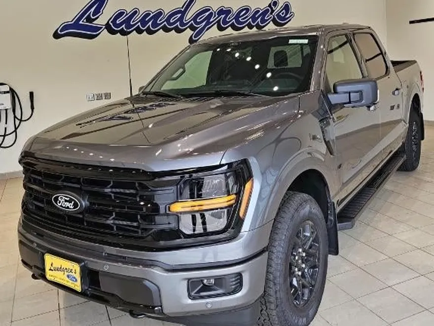 2025 Ford F-150 XLT photo 1