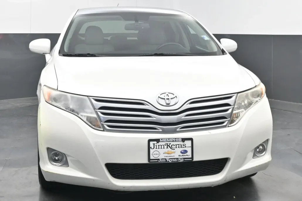2010 Toyota Venza Base photo 1