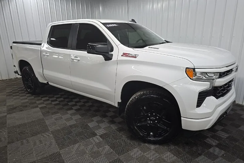 2022 Chevrolet Silverado 1500 RST photo 1