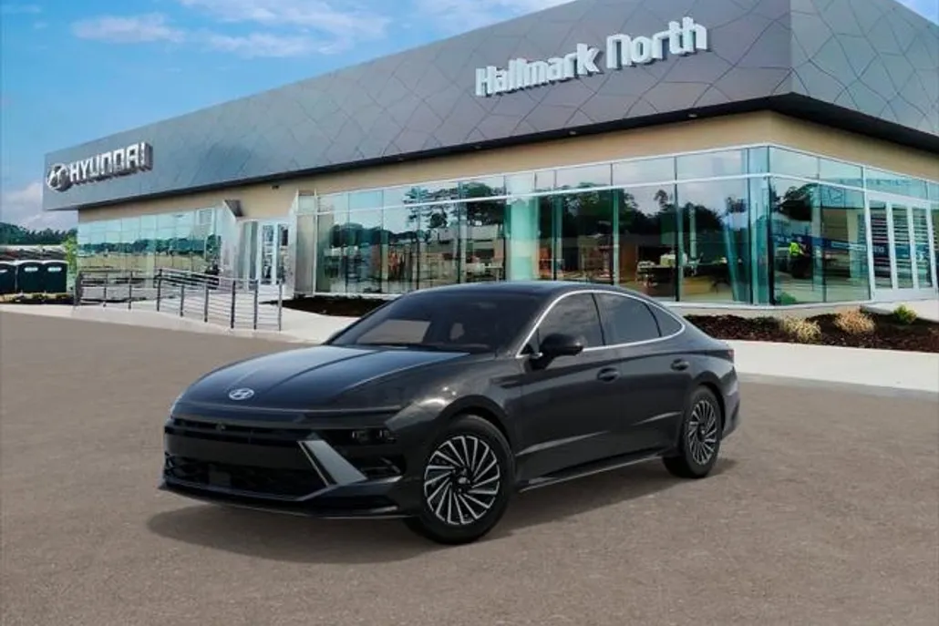 2025 Hyundai Sonata Hybrid Limited photo 1