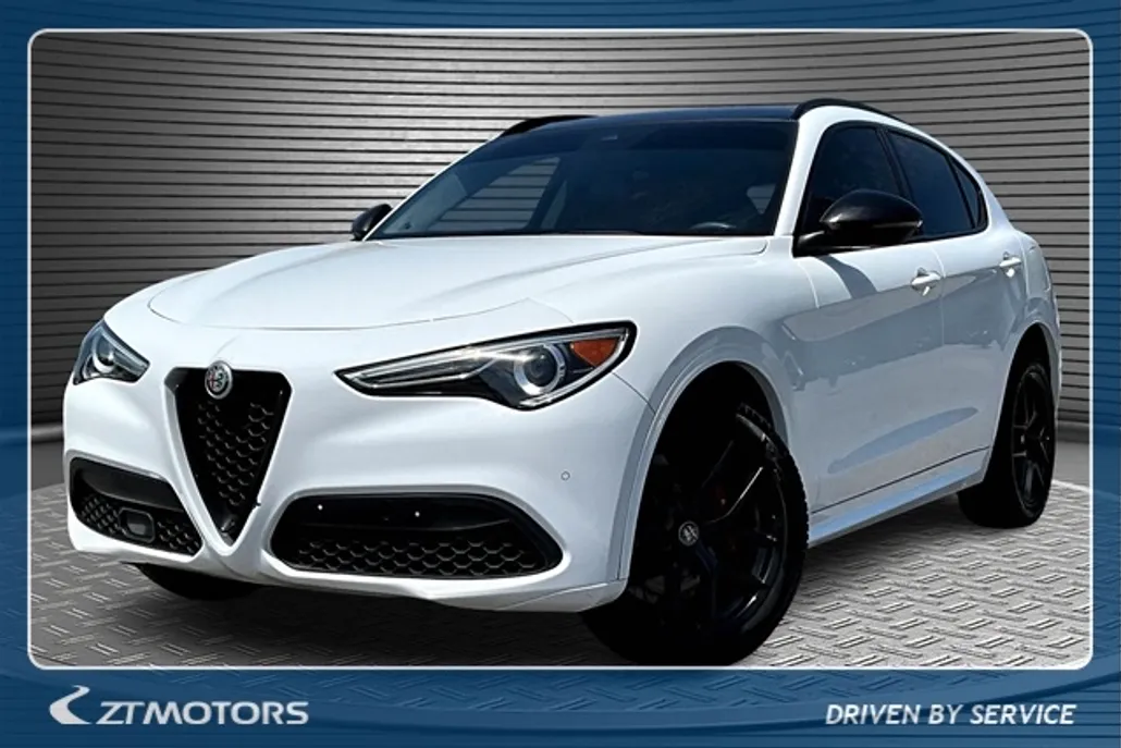 2021 Alfa Romeo Stelvio Ti photo 1