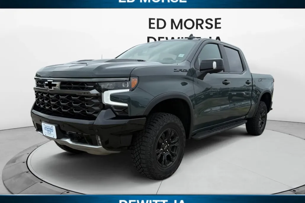 2025 Chevrolet Silverado 1500 ZR2 photo 1