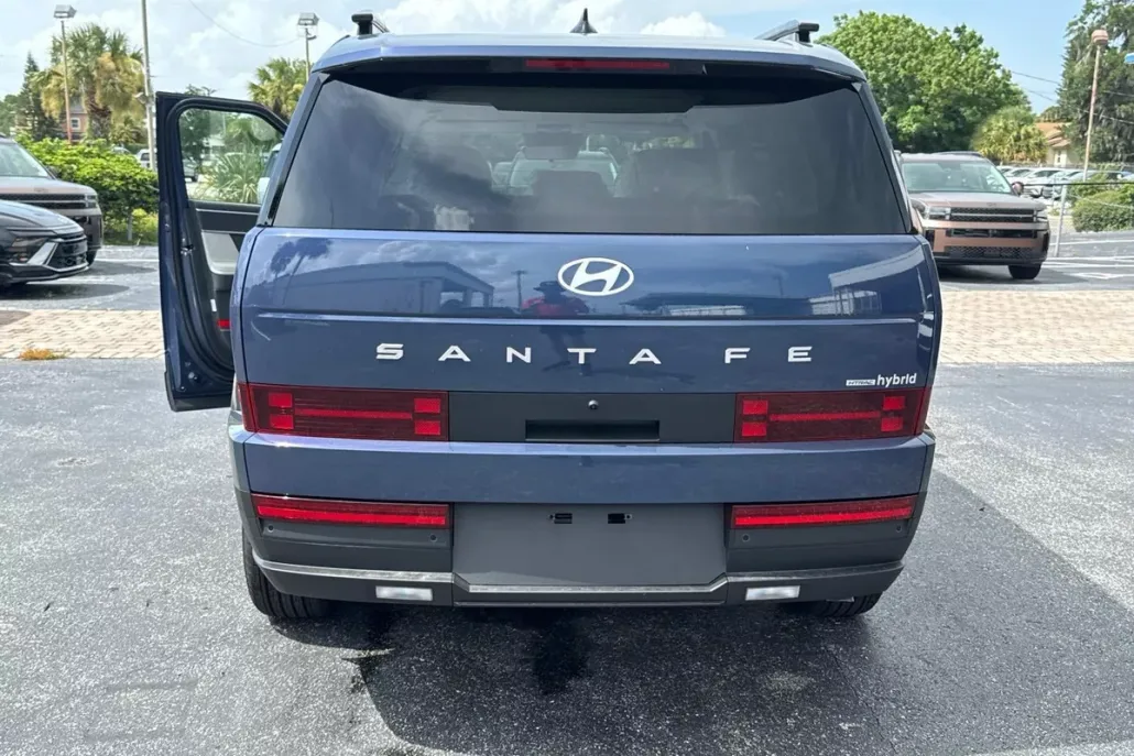 2026 Hyundai Santa Fe SEL photo 1