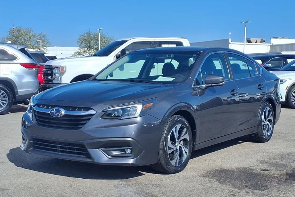 2022 Subaru Legacy Premium photo 1