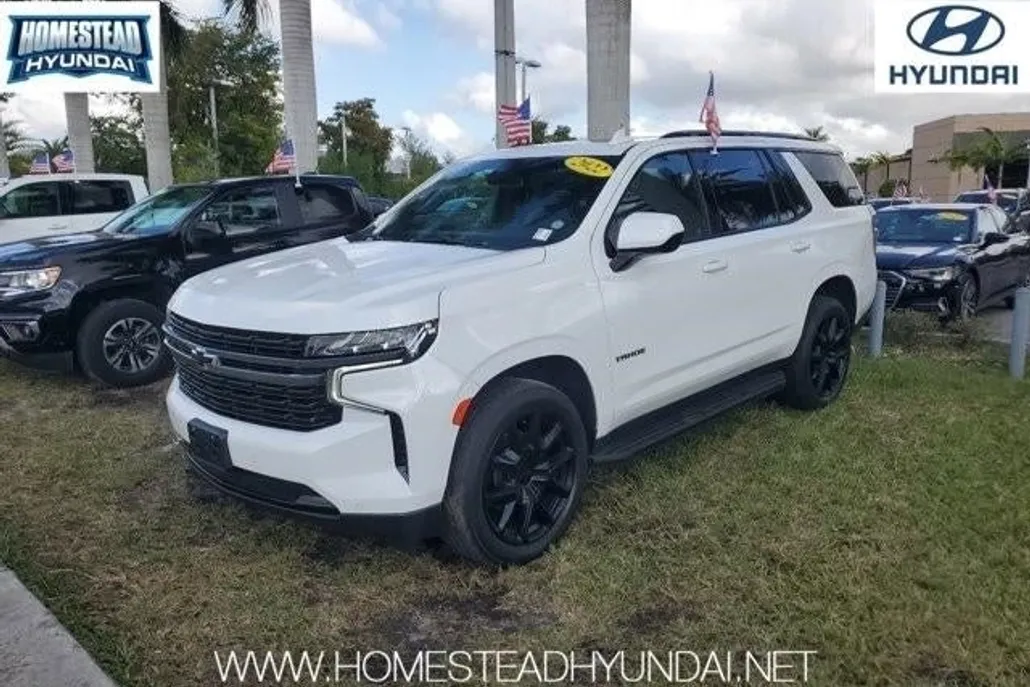 2022 Chevrolet Tahoe RST photo 1