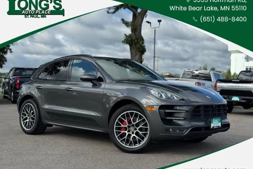 2016 Porsche Macan Turbo photo 1