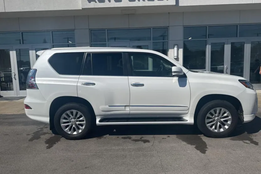 2015 Lexus GX 460 Base photo 1