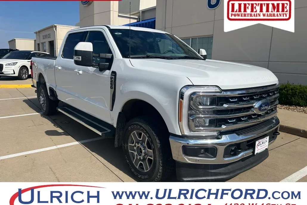 2023 Ford F-250 Lariat photo 1