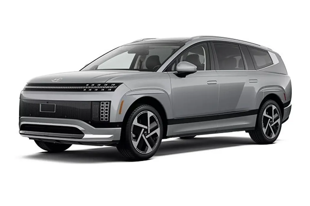 2026 Hyundai Ioniq photo 1