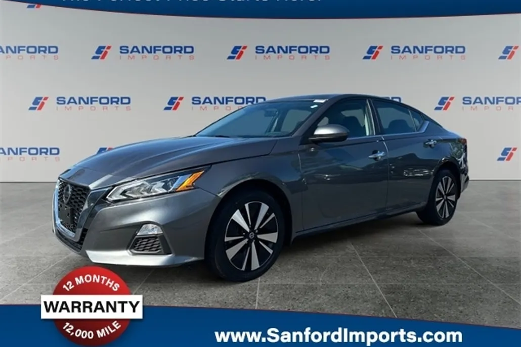 2021 Nissan Altima 2.5 SV photo 1
