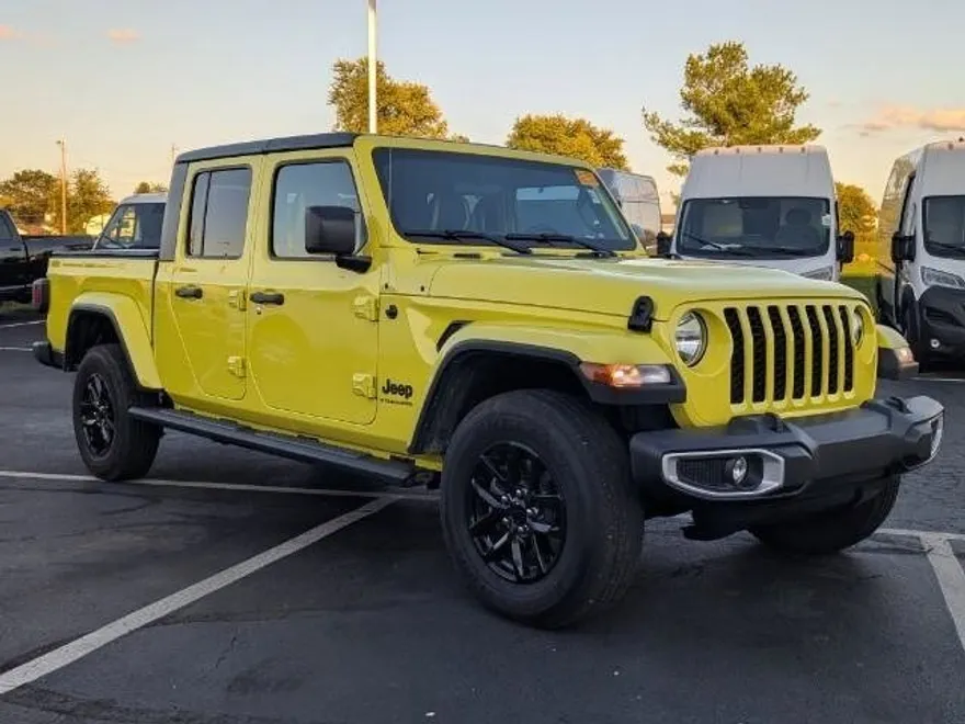 2023 Jeep Gladiator Sport photo 1