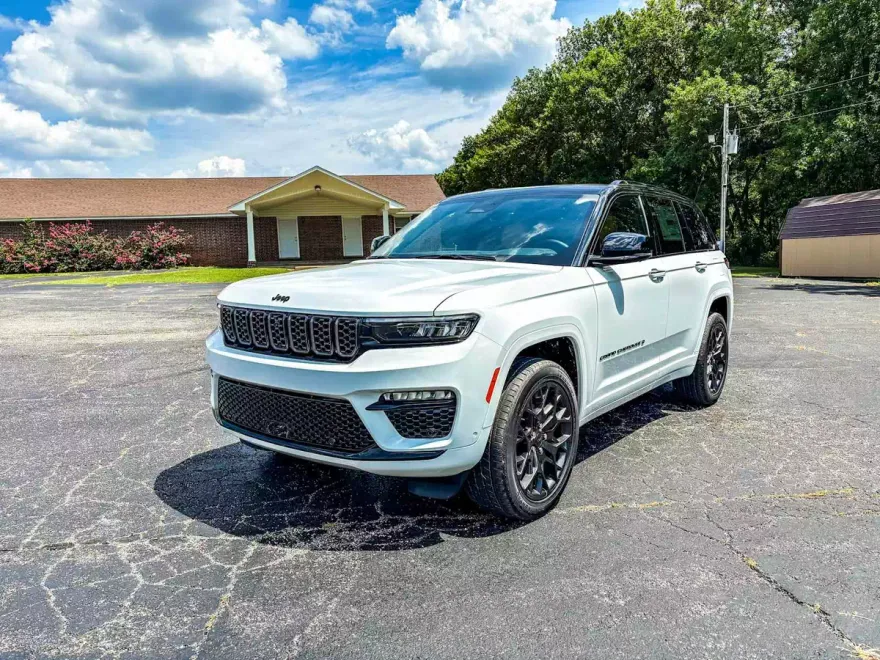 2025 Jeep Grand Cherokee Summit Reserve photo 1