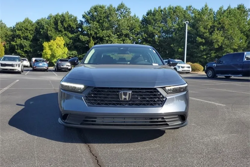 2025 Honda Accord SE photo 1