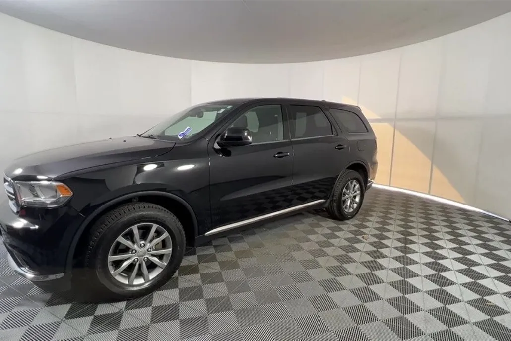 2018 Dodge Durango SXT photo 1