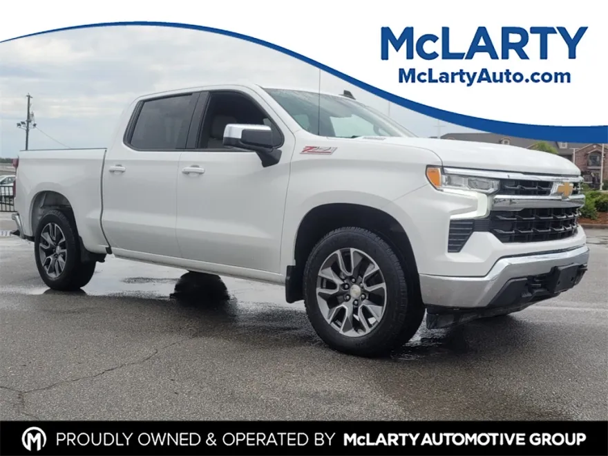 2024 Chevrolet Silverado 1500 LT photo 1