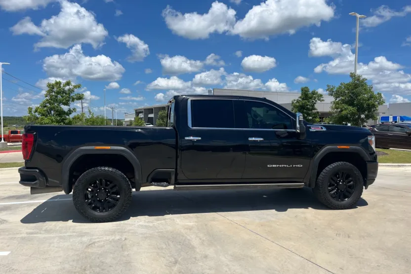 2023 Gmc Sierra 3500 Denali photo 1