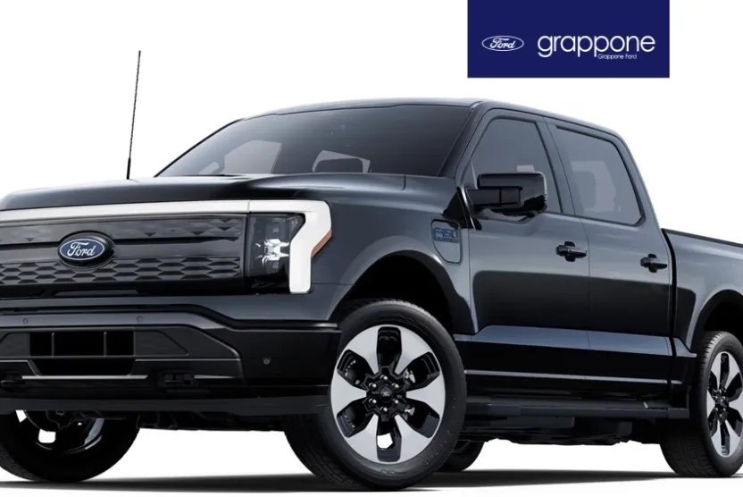 2025 Ford F-150 Lightning Platinum photo 1