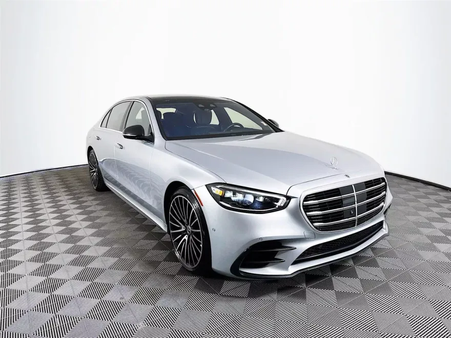 2022 Mercedes Benz S 580 4MATIC photo 1