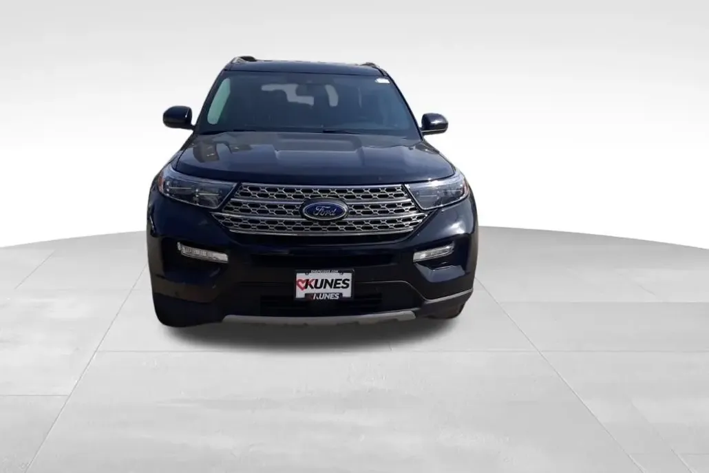 2022 Ford Explorer Limited photo 1