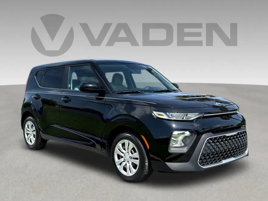 2020 Kia Soul LX photo 1