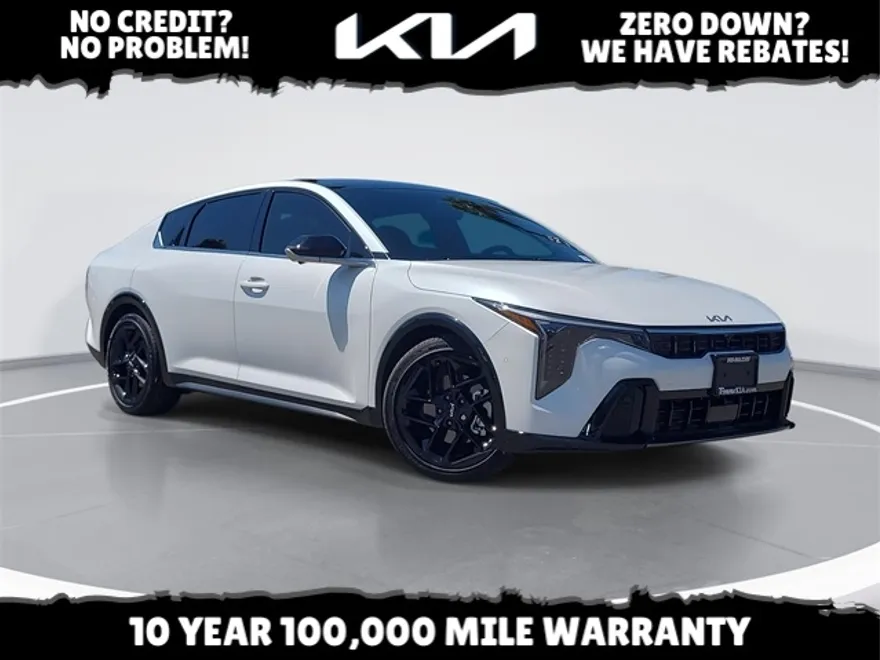 2025 Kia K4 GT-Line Turbo photo 1
