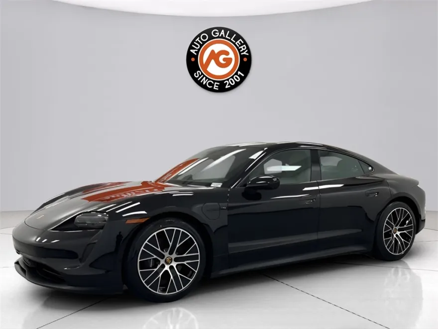 2022 Porsche Taycan Base photo 1