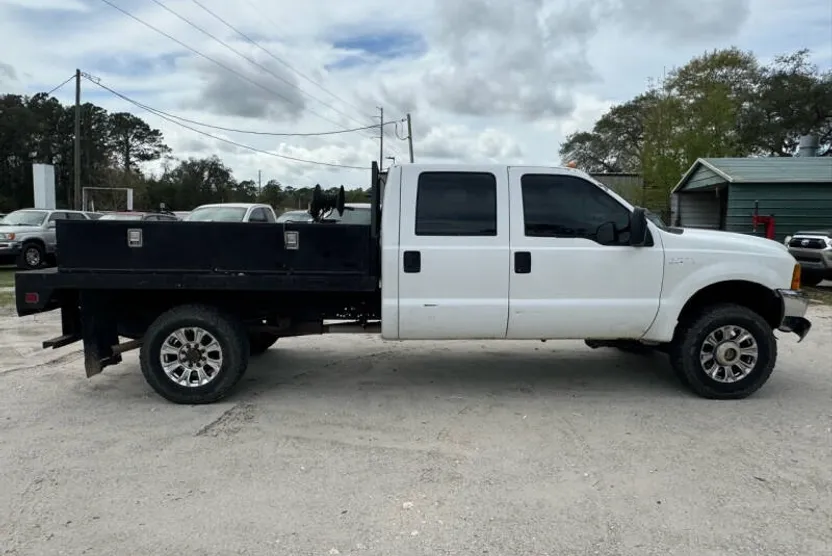 2006 Ford F-350 photo 1